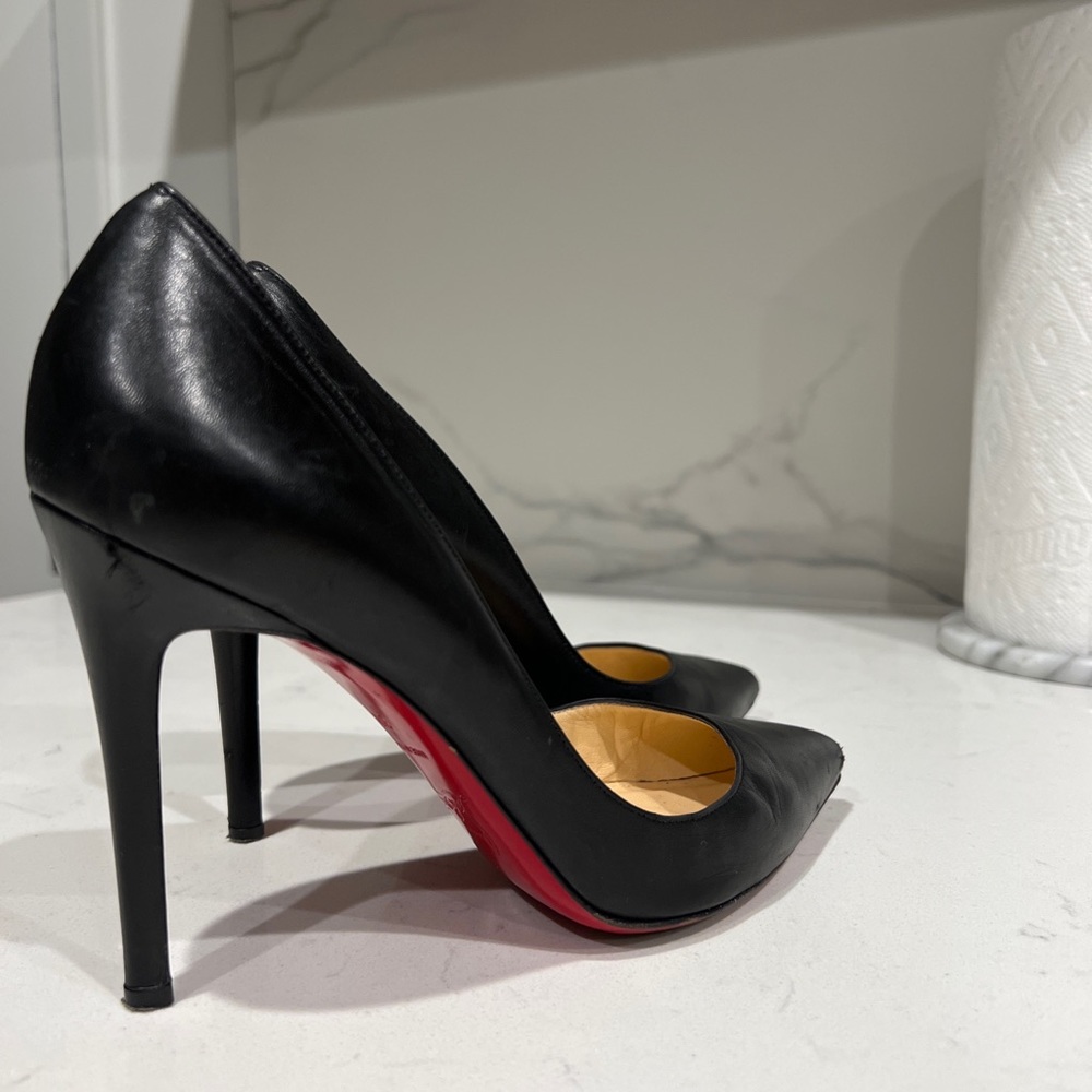 Pigalle 100mm Christian Louboutin pumps .